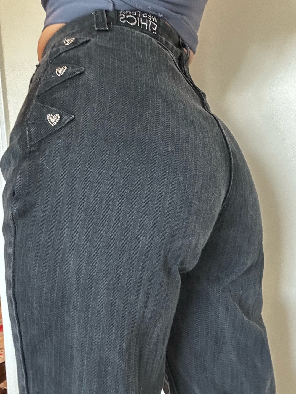 Vintage Western ethics black striped  high waisted jeans metal hearts size 3/4